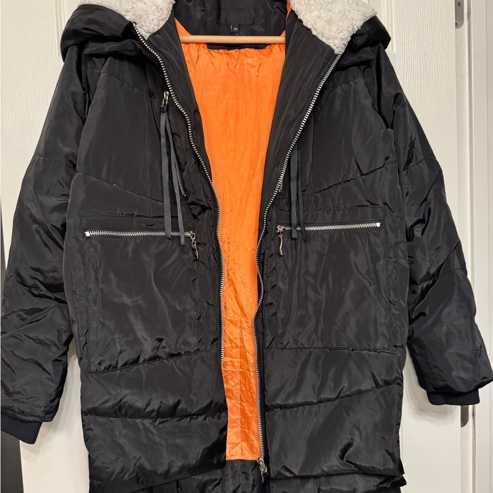 Women's Black 092 Universe® Women's Thickened Down Jacket - Picture 9 of 9